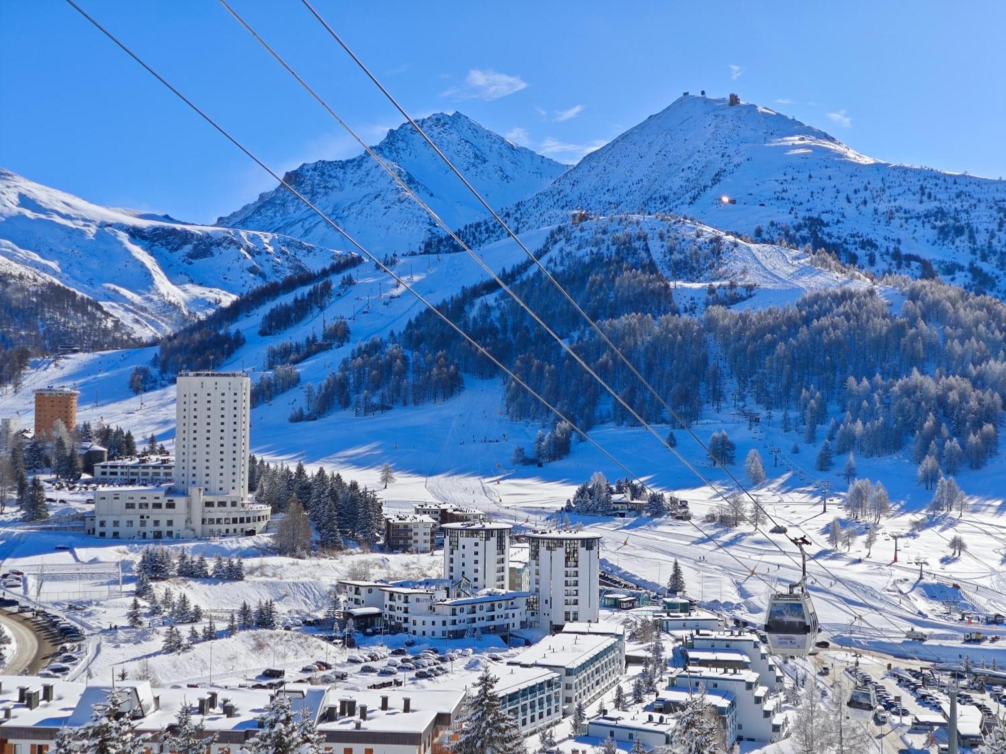 Resort Palace Sestriere 1 E 2 Zewnętrze zdjęcie